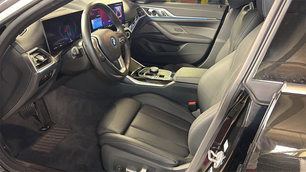 Used 2024 BMW i4 eDrive35 w/ Premium Package image 25