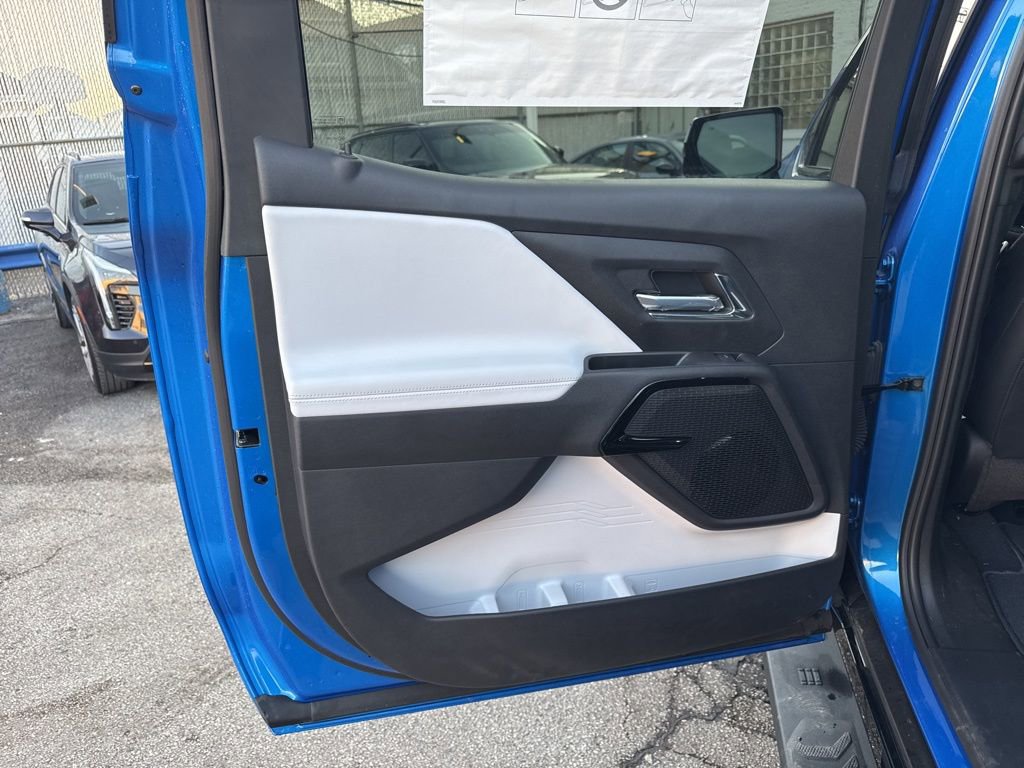 Used 2025 Chevrolet Silverado EV RST image 14