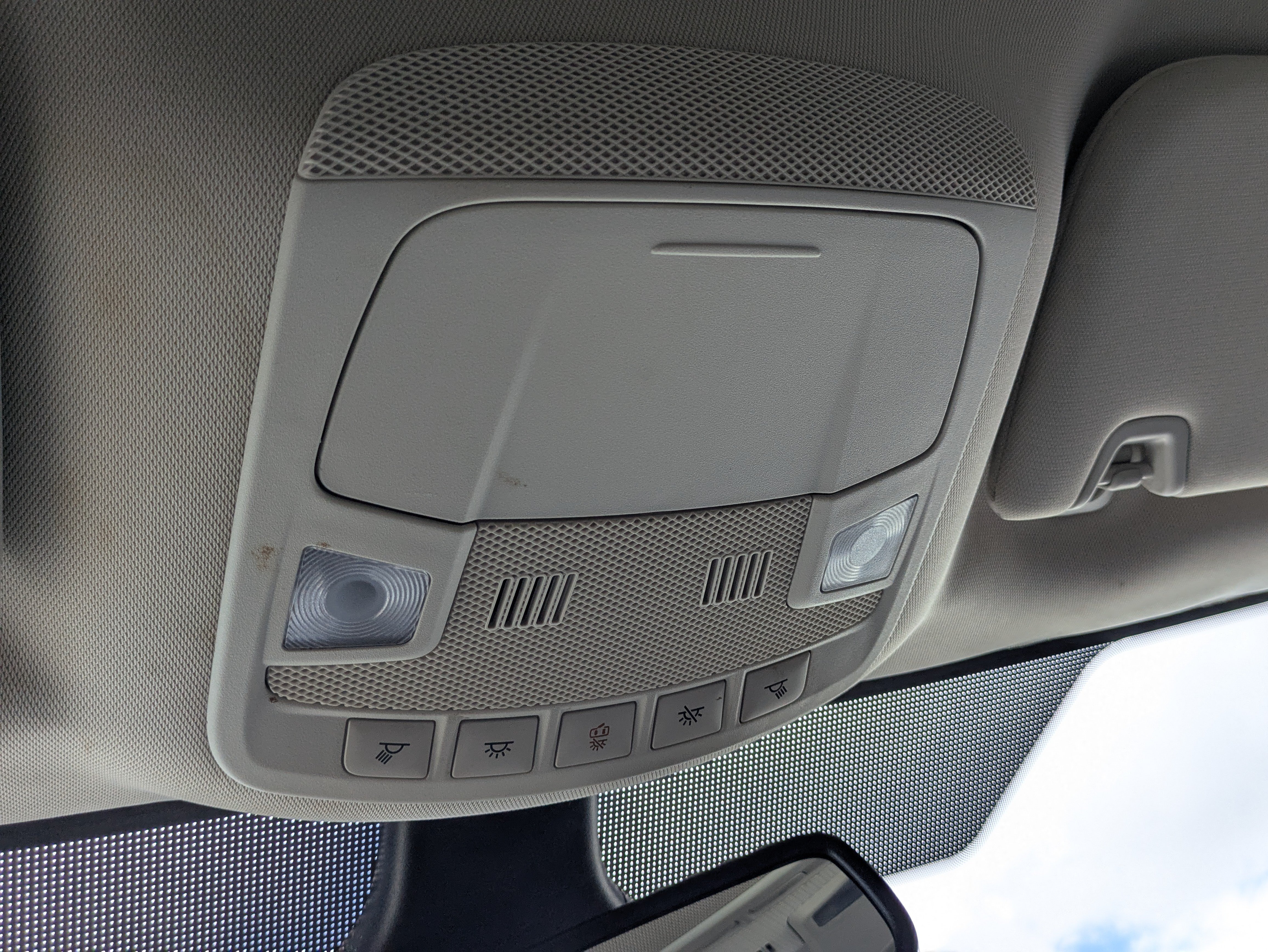 Used 2024 Ford Edge Titanium AWD/4WD image 35