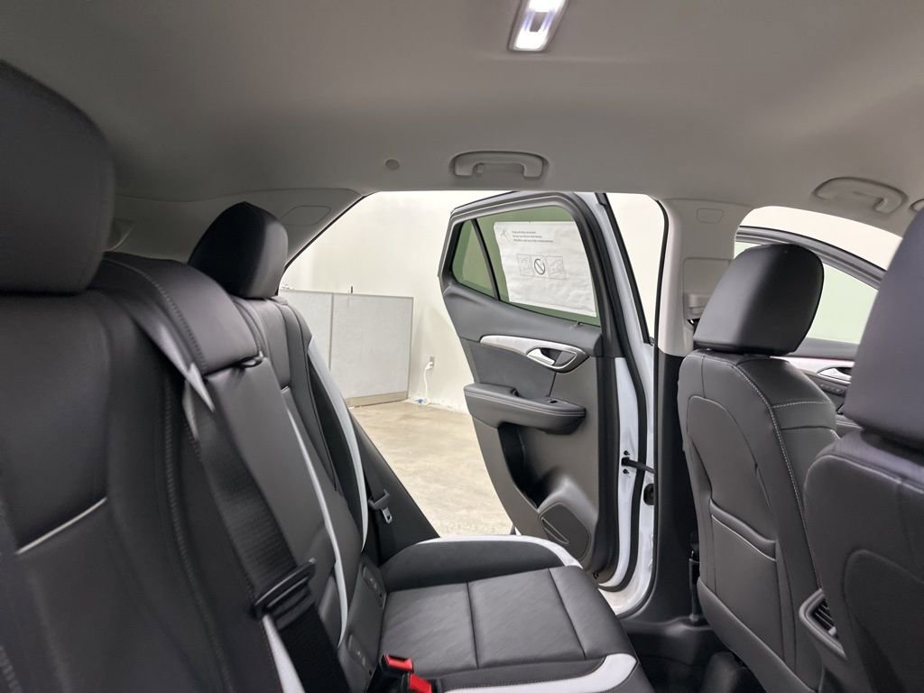 New 2026 Buick Envision Sport Touring AWD/4WD image 23