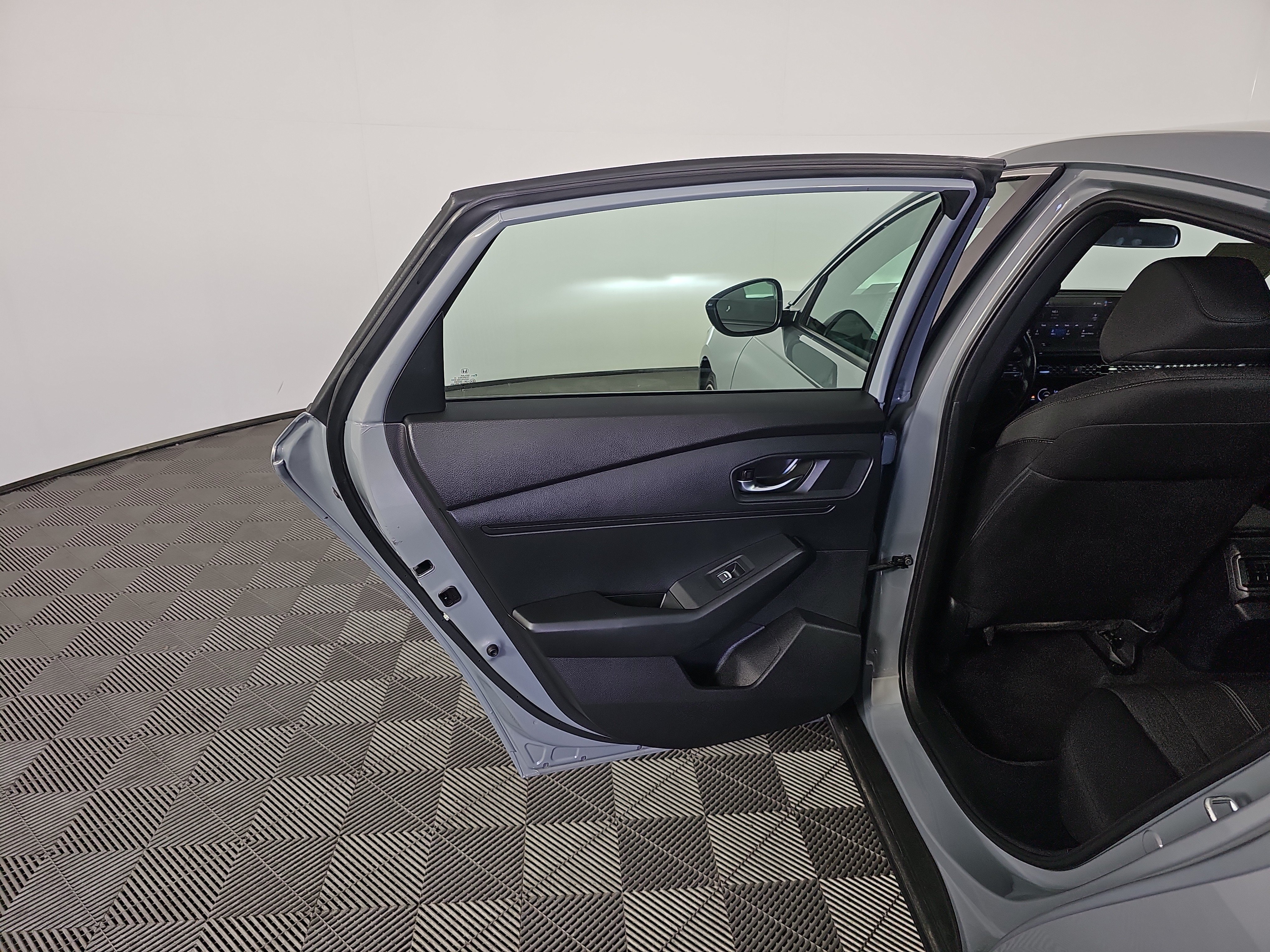 Certified 2025 Honda Accord Sport image 18
