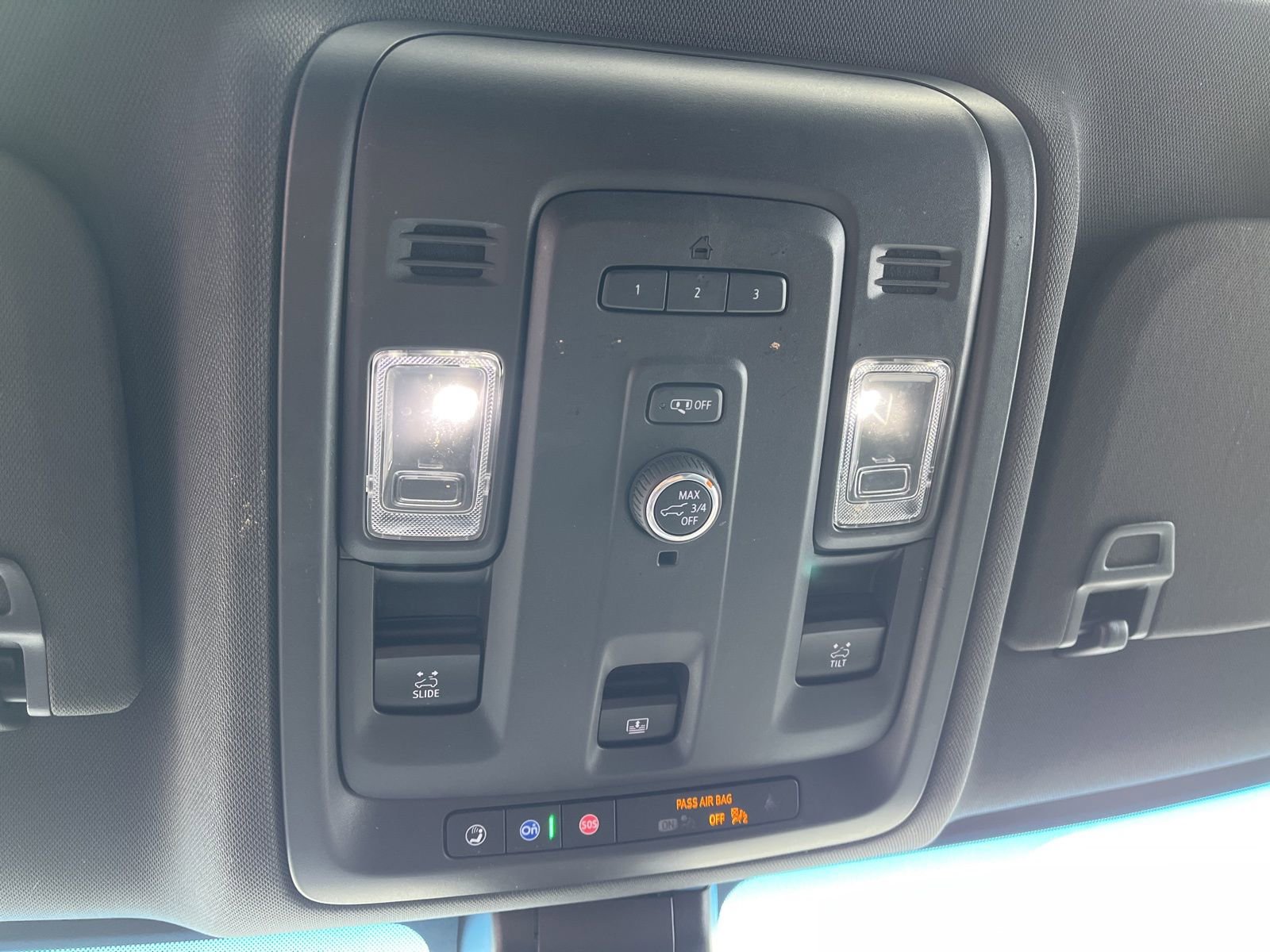 Used 2021 Chevrolet Tahoe Z71 image 41