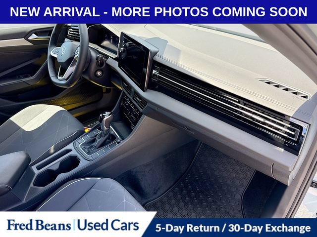 Used 2026 Volkswagen Jetta Sport FWD image 33