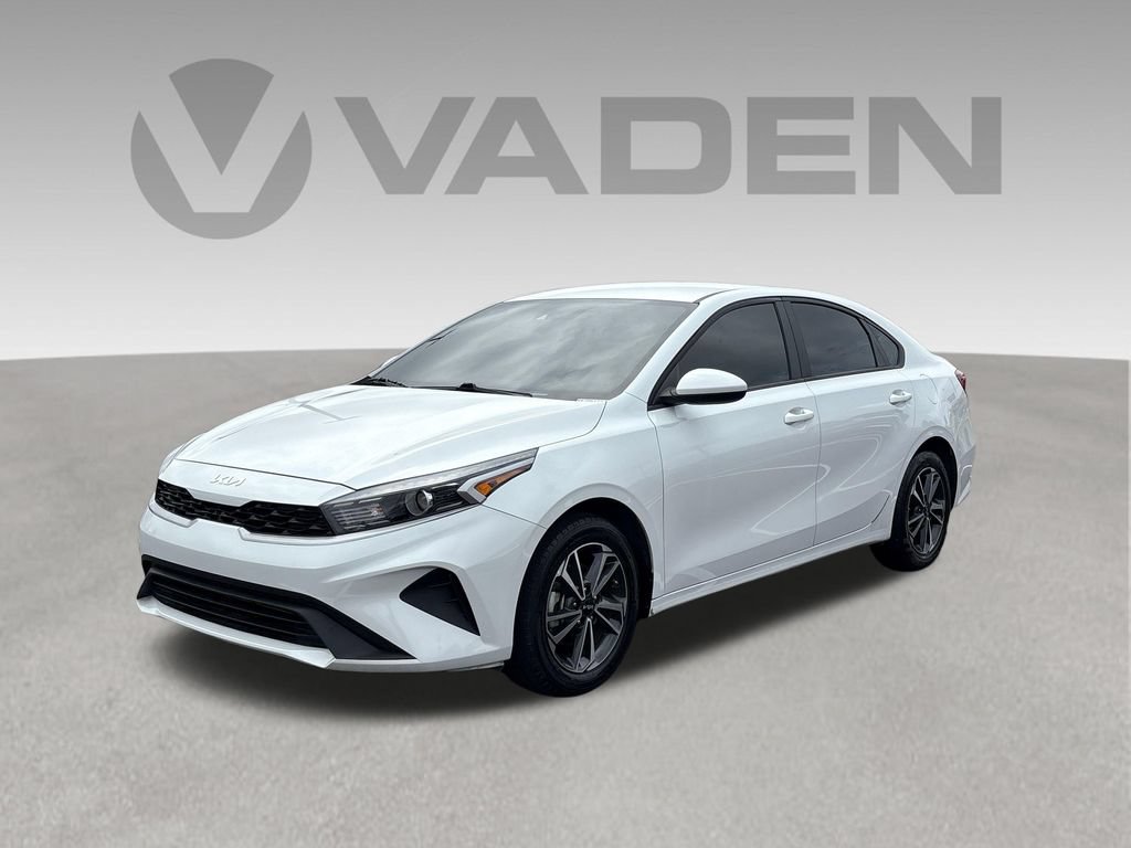 Used 2024 Kia Forte LXS FWD image 1