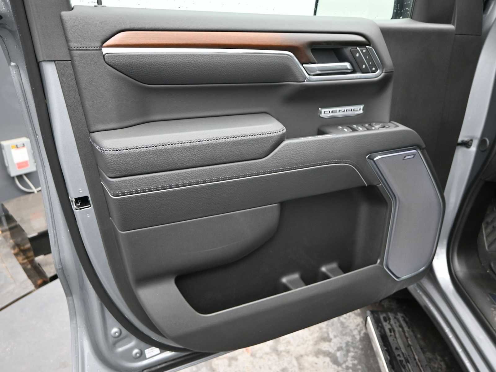 New 2026 GMC Sierra 1500 Denali w/ Denali Reserve Package image 21