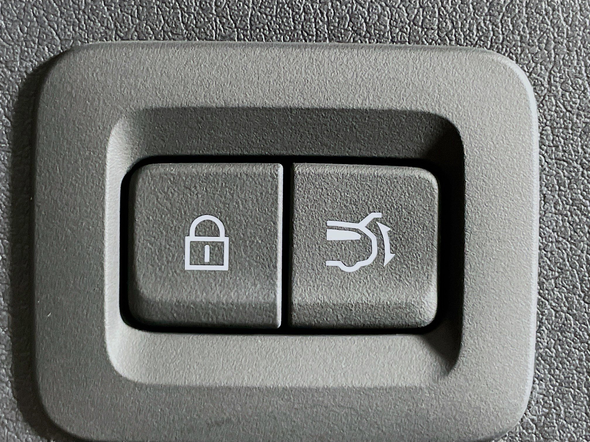 Used 2024 MAZDA CX-90 Plug-In Hybrid w/ Premium Pkg image 31