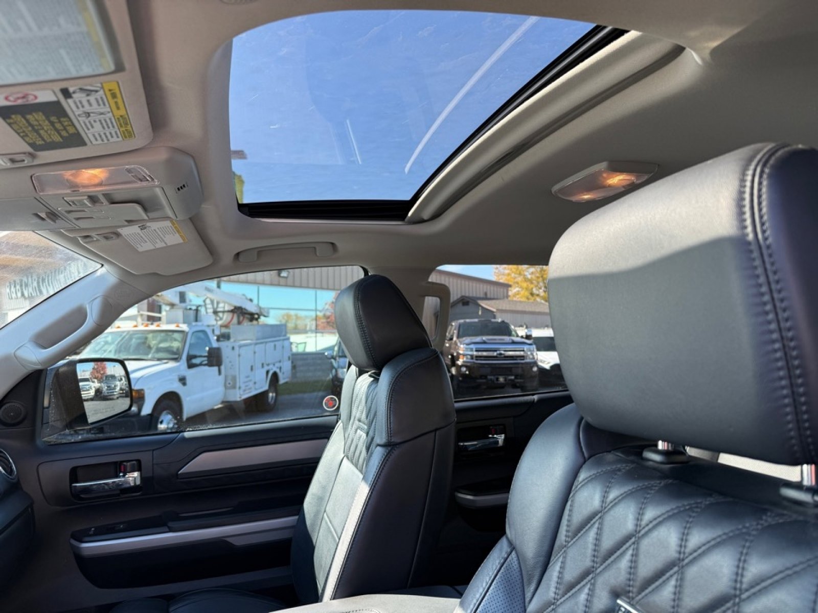 Used 2021 Toyota Tundra Platinum image 39