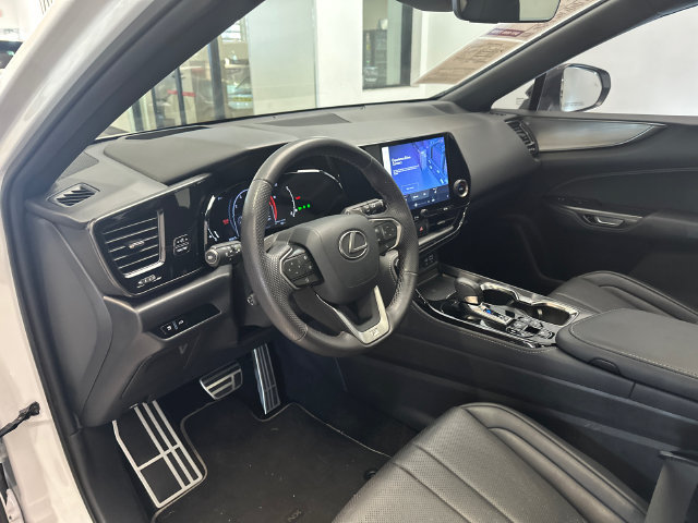 Used 2024 Lexus NX 350 F Sport AWD/4WD image 17