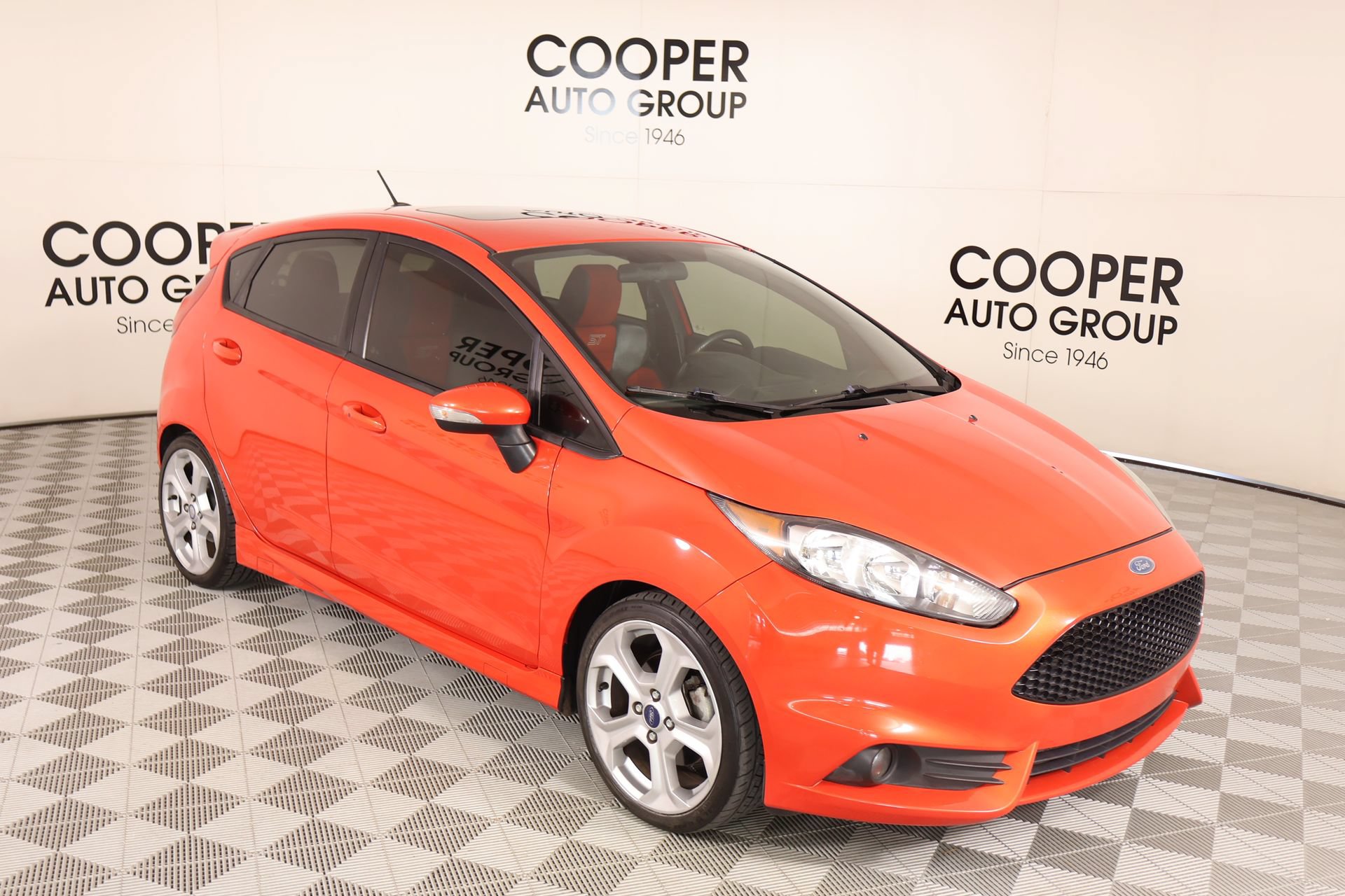 Used 2014 Ford Fiesta ST w/ ST Recaro Package FWD image 1