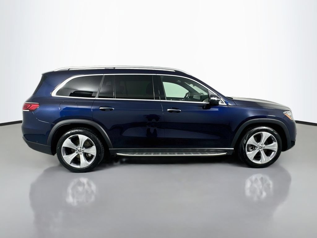 Used 2021 Mercedes-Benz GLS 450 4MATIC image 4