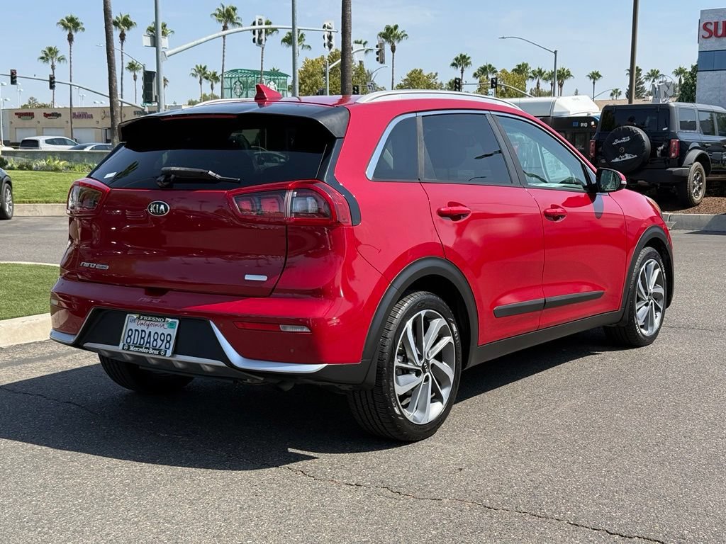 Used 2018 Kia Niro Touring FWD image 7