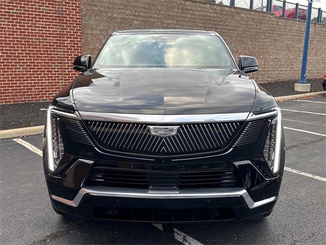 New 2025 Cadillac Escalade IQ Luxury 1 w/ Smart Trailering package image 2