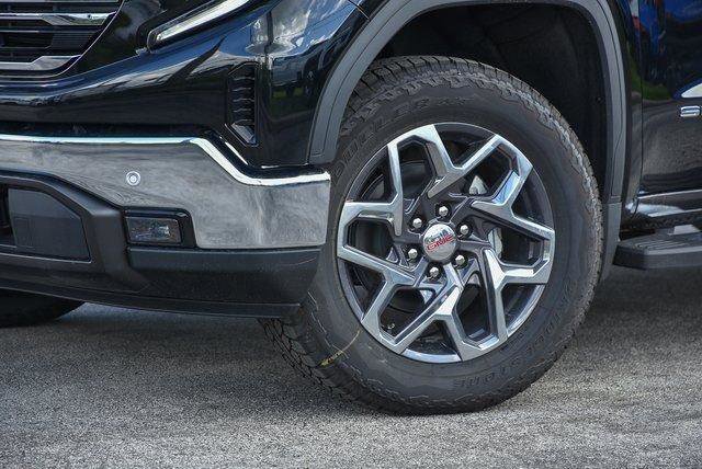 New 2025 GMC Sierra 1500 SLT w/ SLT Premium Package image 2