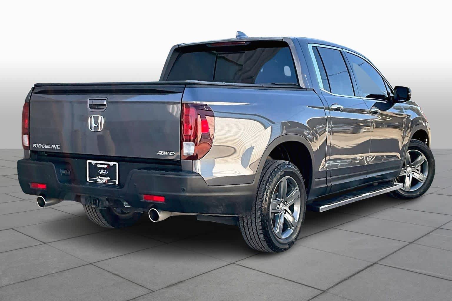 Used 2023 Honda Ridgeline RTL-E image 13