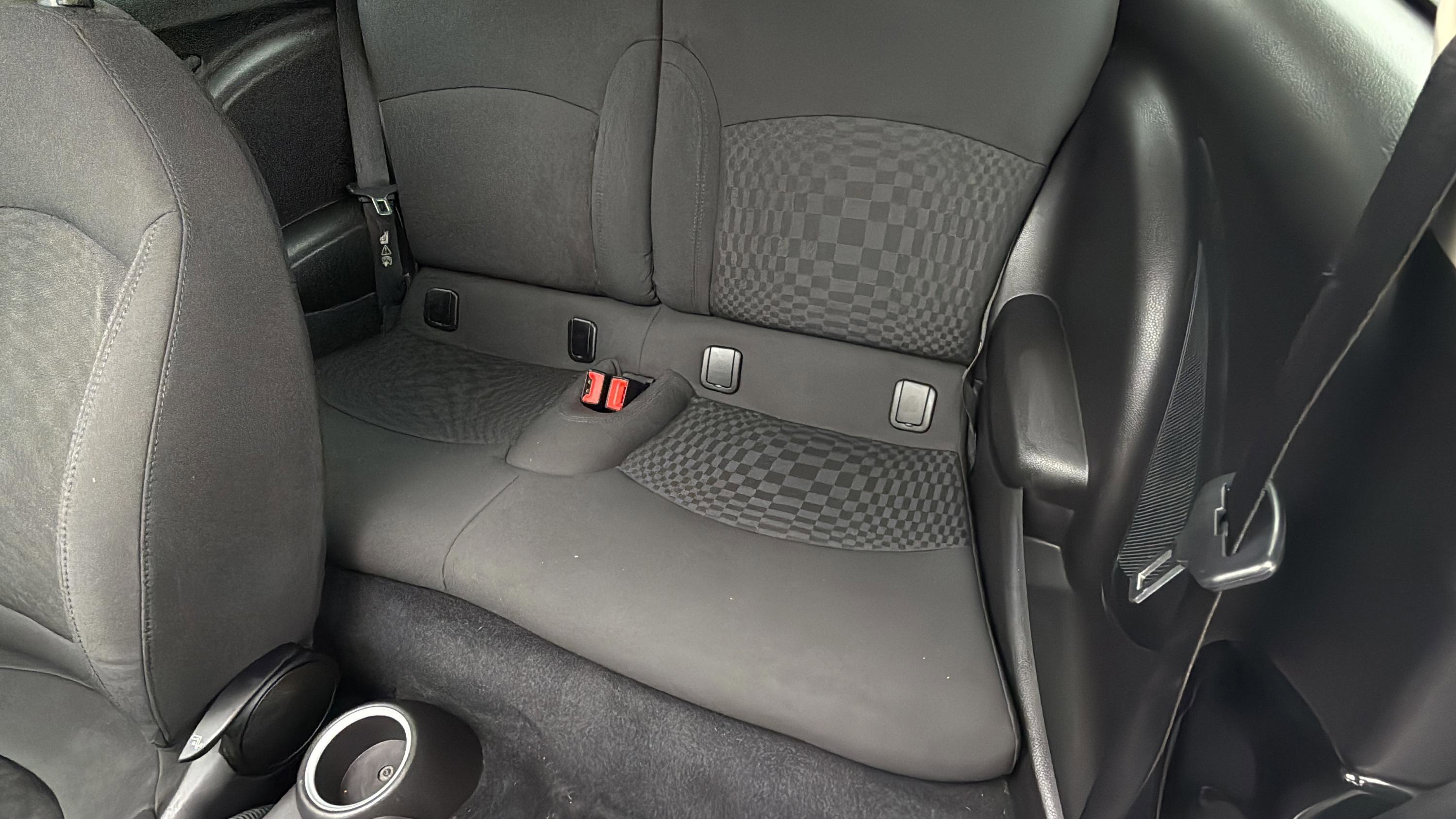 Used 2011 MINI Cooper S image 21