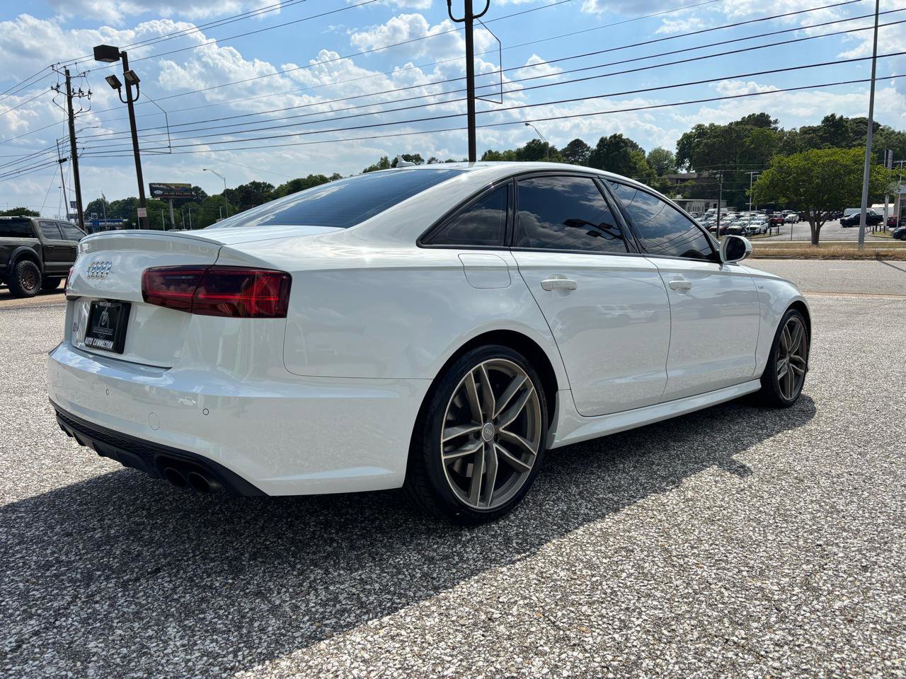 Used 2017 Audi S6 Prestige w/ Prestige Package image 6
