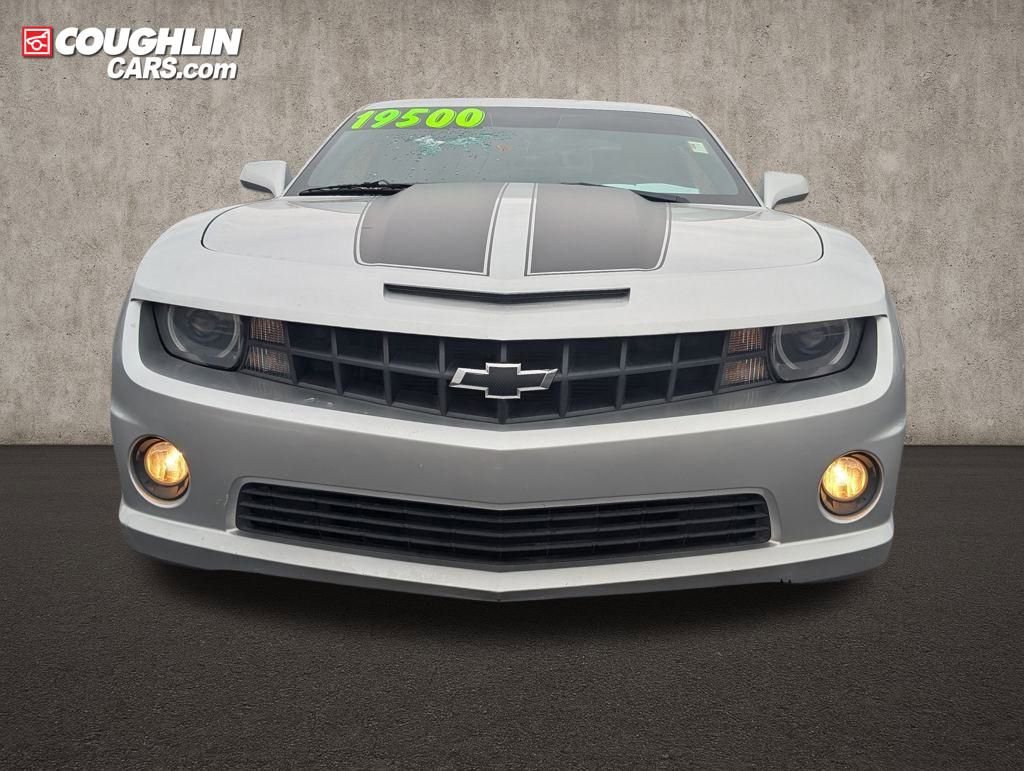Used 2010 Chevrolet Camaro SS w/ RS Package image 2