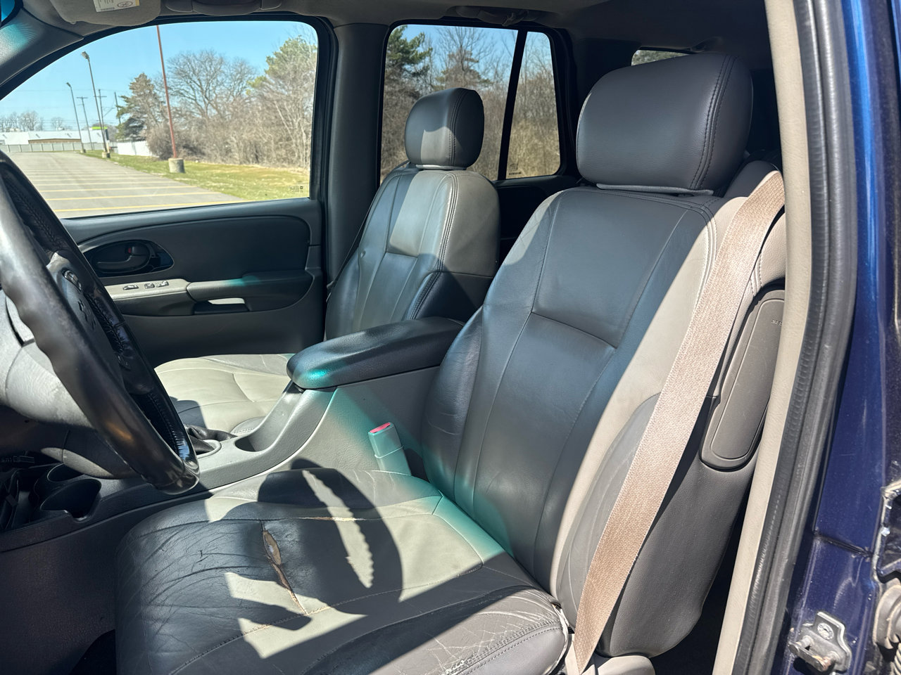 Used 2003 Chevrolet TrailBlazer LTZ image 10