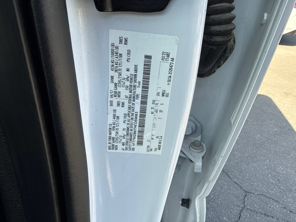 Used 2017 Ford F250 XL w/ Power Equipment Group AWD/4WD image 21