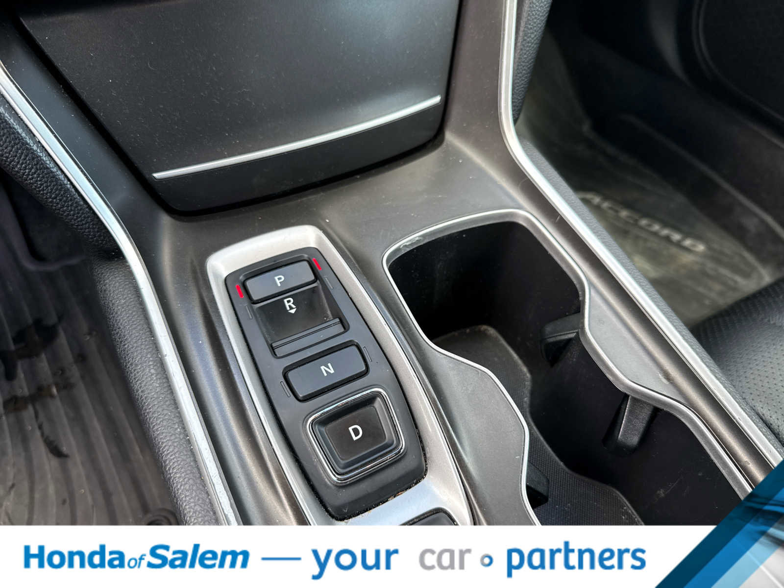 Used 2021 Honda Accord EX image 18