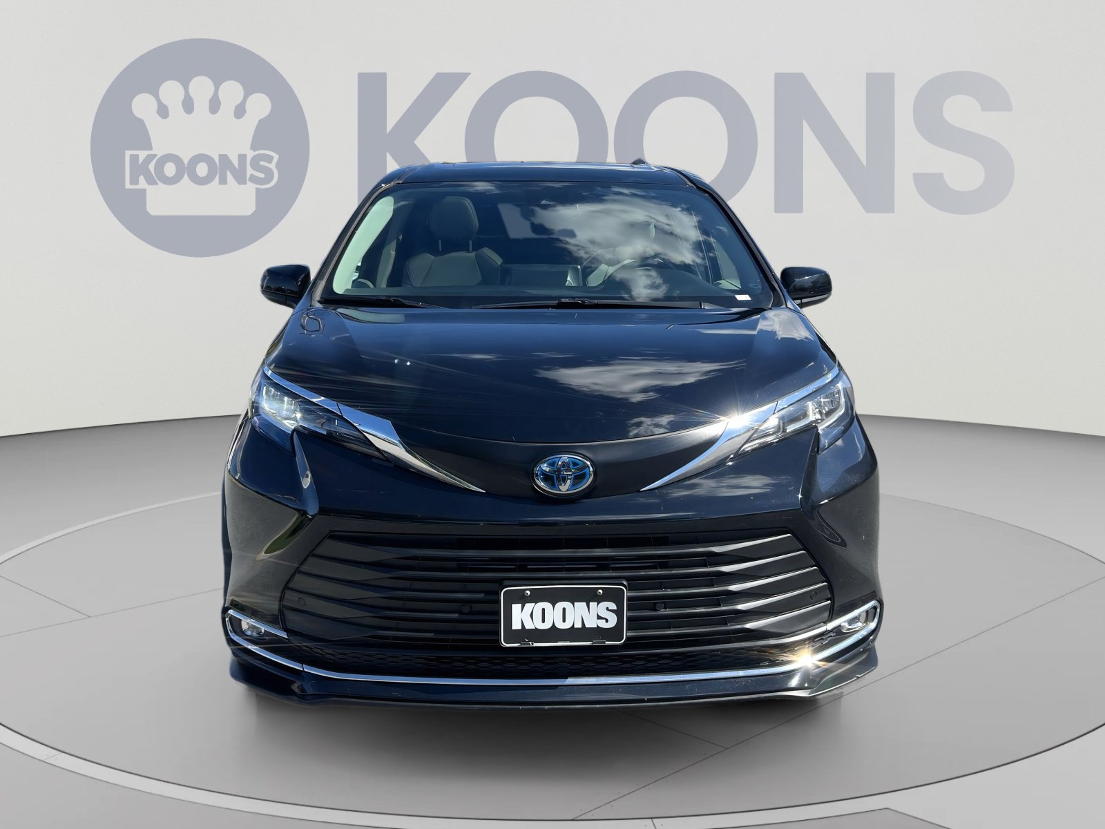 Used 2022 Toyota Sienna XLE FWD image 11
