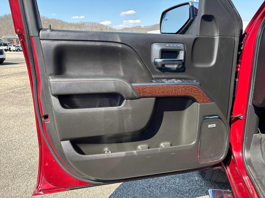 Used 2018 GMC Sierra 1500 SLT w/ SLT Premium Package AWD/4WD image 9