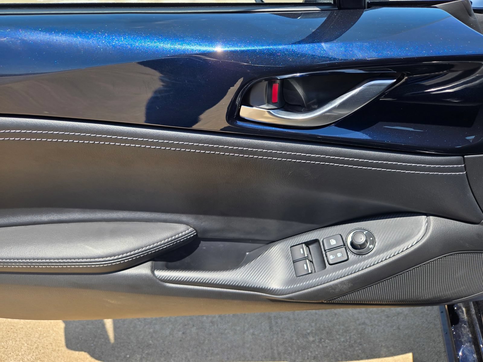 New 2026 MAZDA MX-5 Miata Club w/ Interior Package RWD image 18