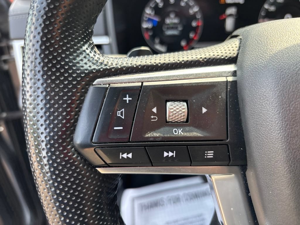 Used 2024 Mitsubishi Outlander SEL AWD/4WD image 22