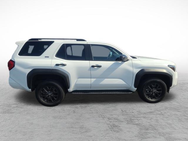 Certified 2025 Toyota 4Runner SR5 AWD/4WD image 4
