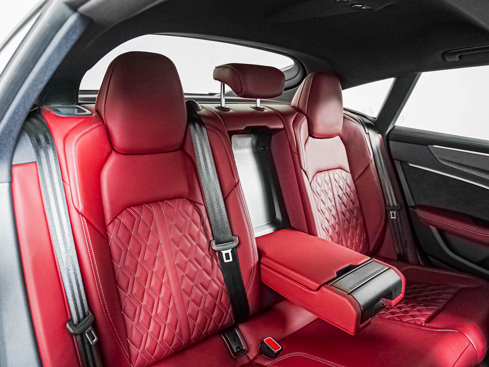 Certified 2025 Audi S7 Premium Plus w/ S Sport Package AWD/4WD image 14