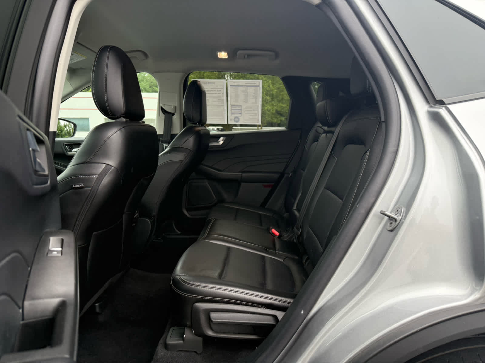 Used 2022 Ford Escape SEL image 12