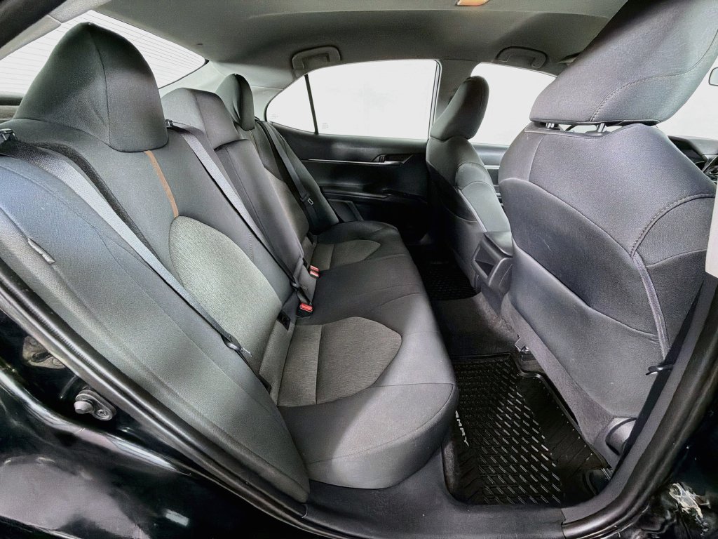 Used 2020 Toyota Camry LE FWD image 26