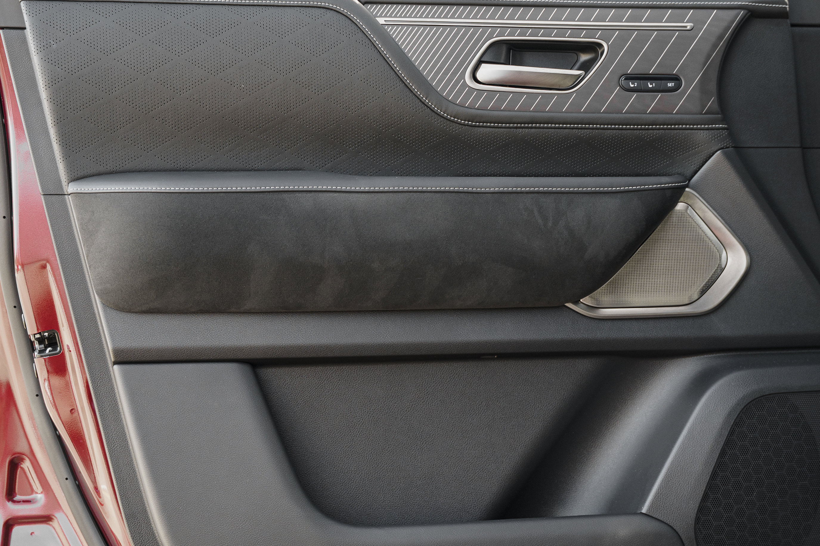 Used 2025 INFINITI QX80 Autograph w/ Autograph Exterior Package image 22