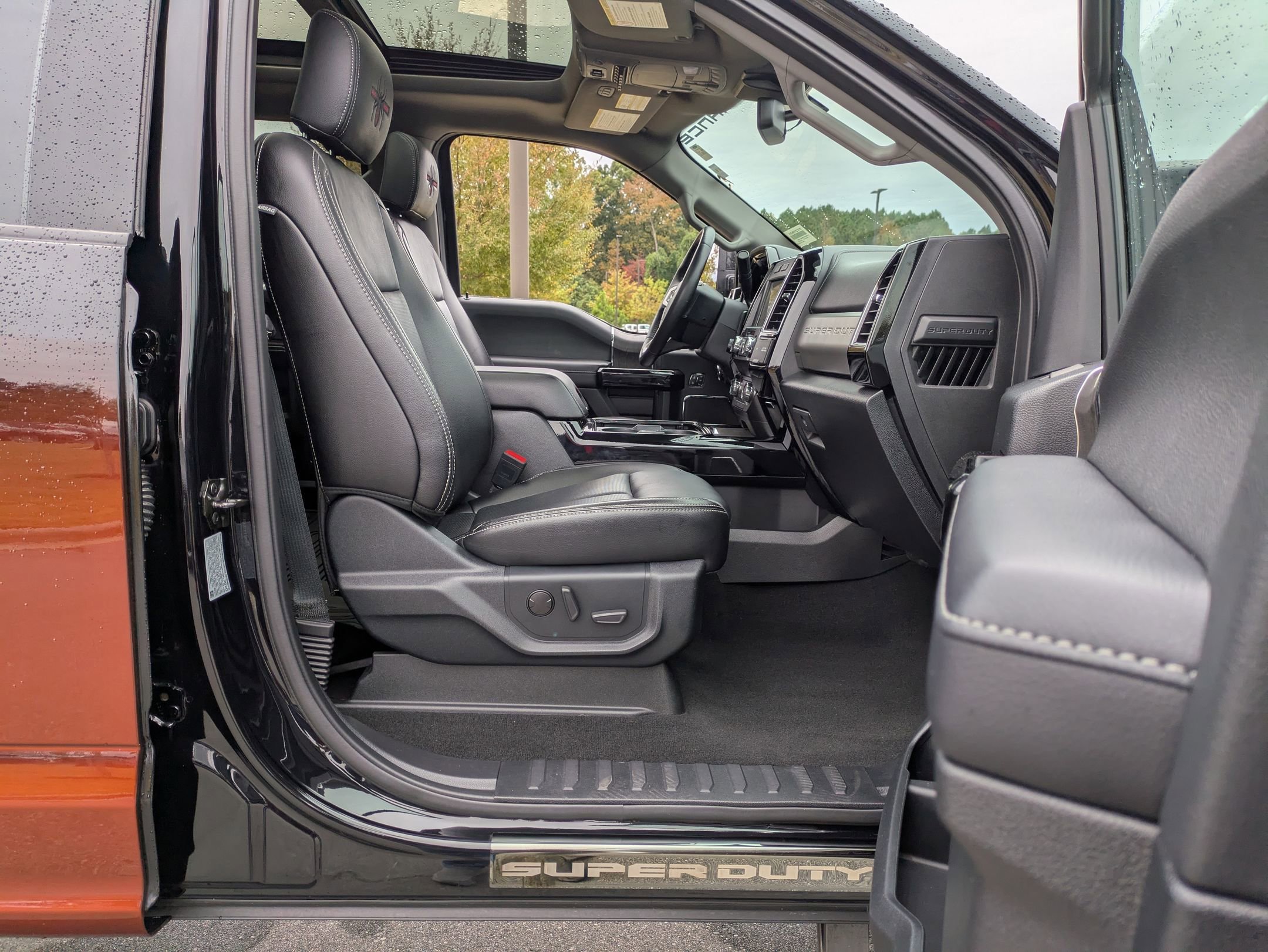 Used 2021 Ford F250 Lariat image 44