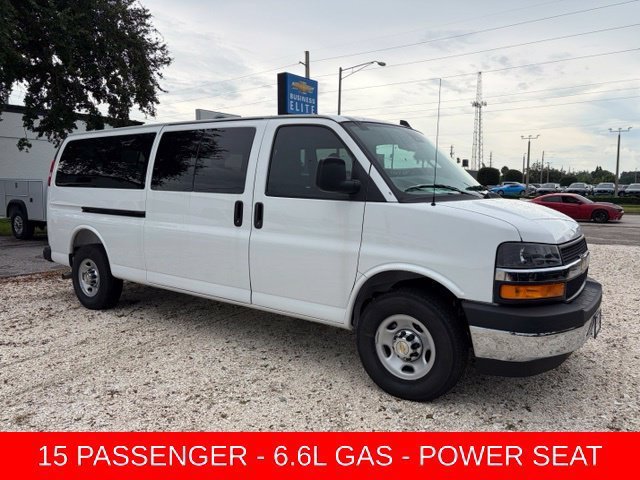 New 2026 Chevrolet Express 3500 LT w/ LT Preferred Equipment Group