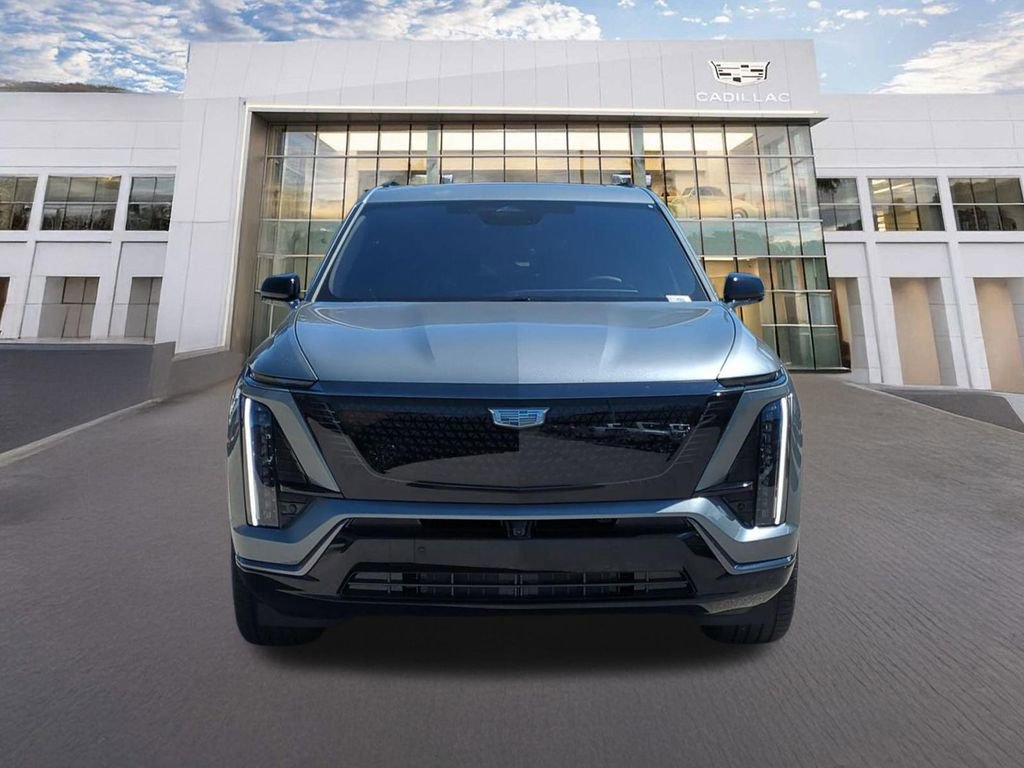 New 2026 Cadillac Vistiq Luxury w/ LPO, Floor Liner Package AWD/4WD image 2