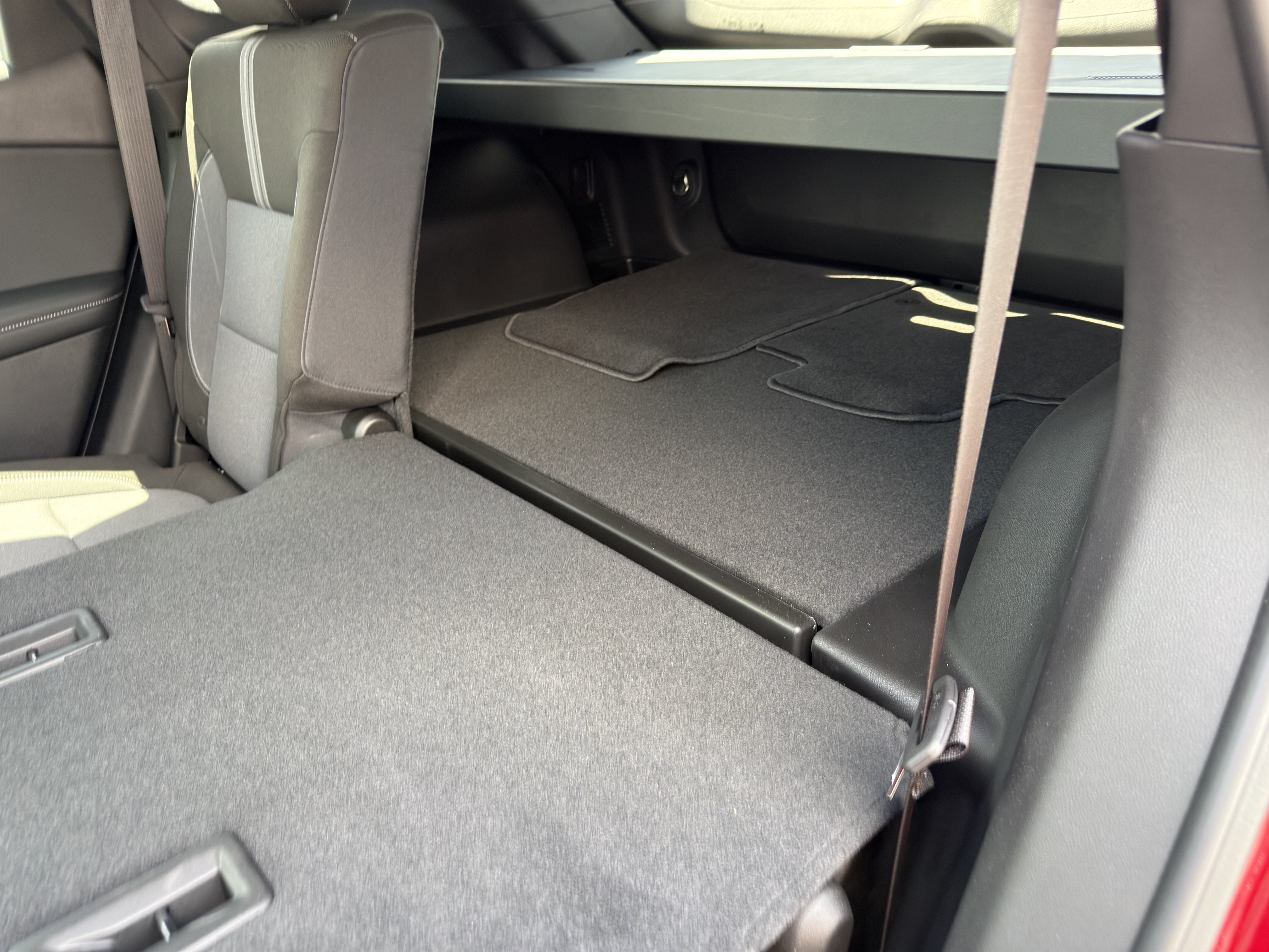 New 2025 Chevrolet Blazer LT w/ Convenience Package FWD image 17
