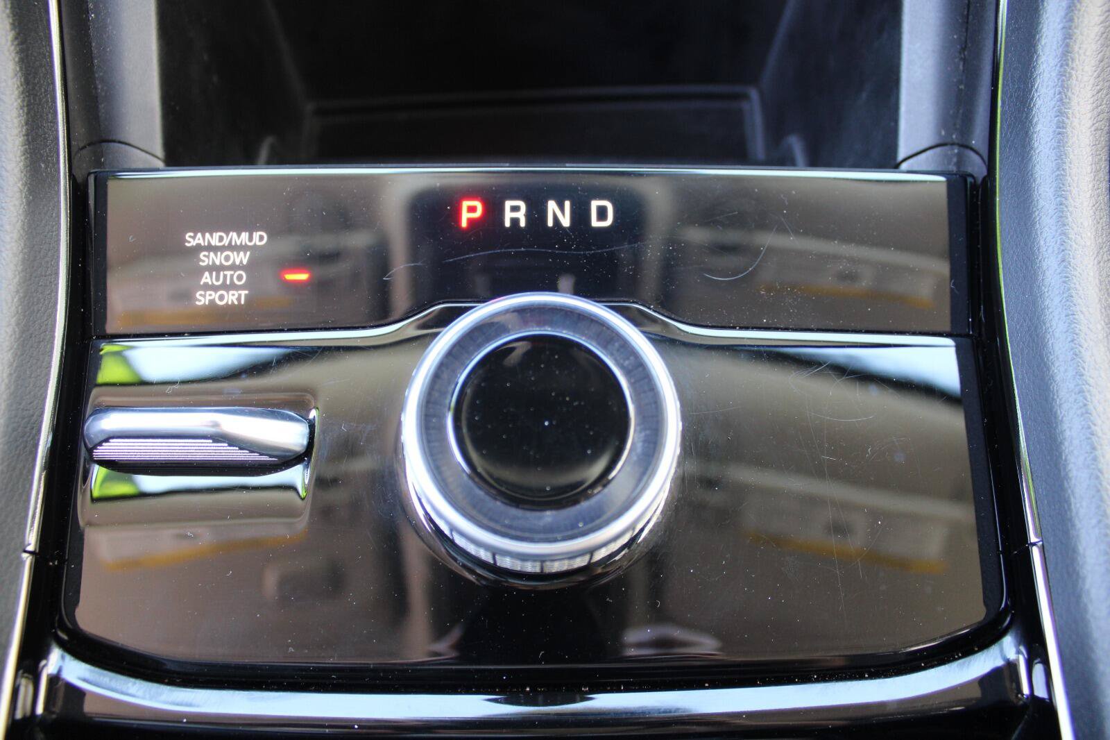 Used 2023 Jeep Grand Cherokee Limited AWD/4WD image 23