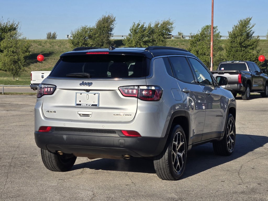 Used 2025 Jeep Compass Limited AWD/4WD image 7