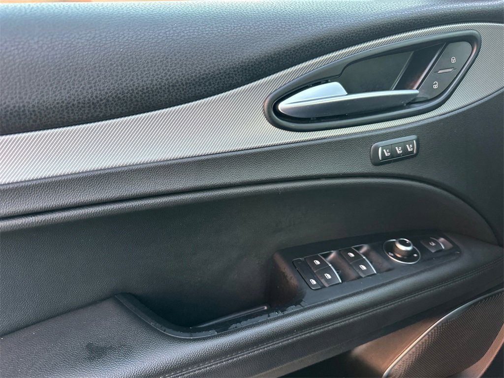 Used 2019 Alfa Romeo Stelvio Ti Sport w/ Quick Order Package 22S Sport image 34