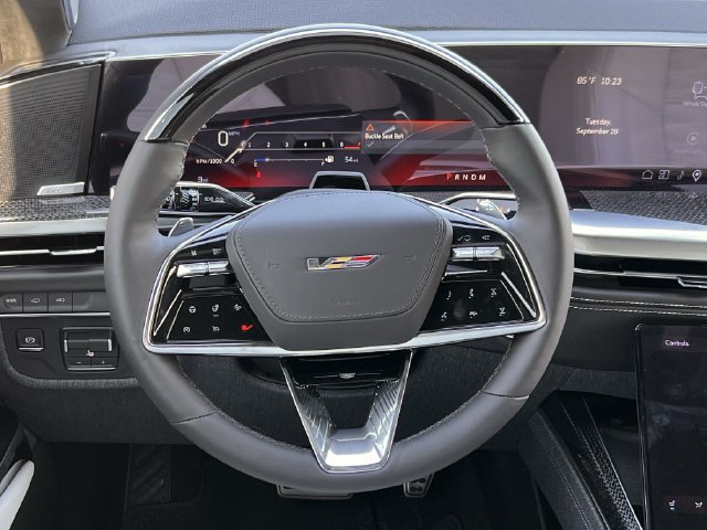 New 2026 Cadillac Escalade ESV V AWD/4WD image 11