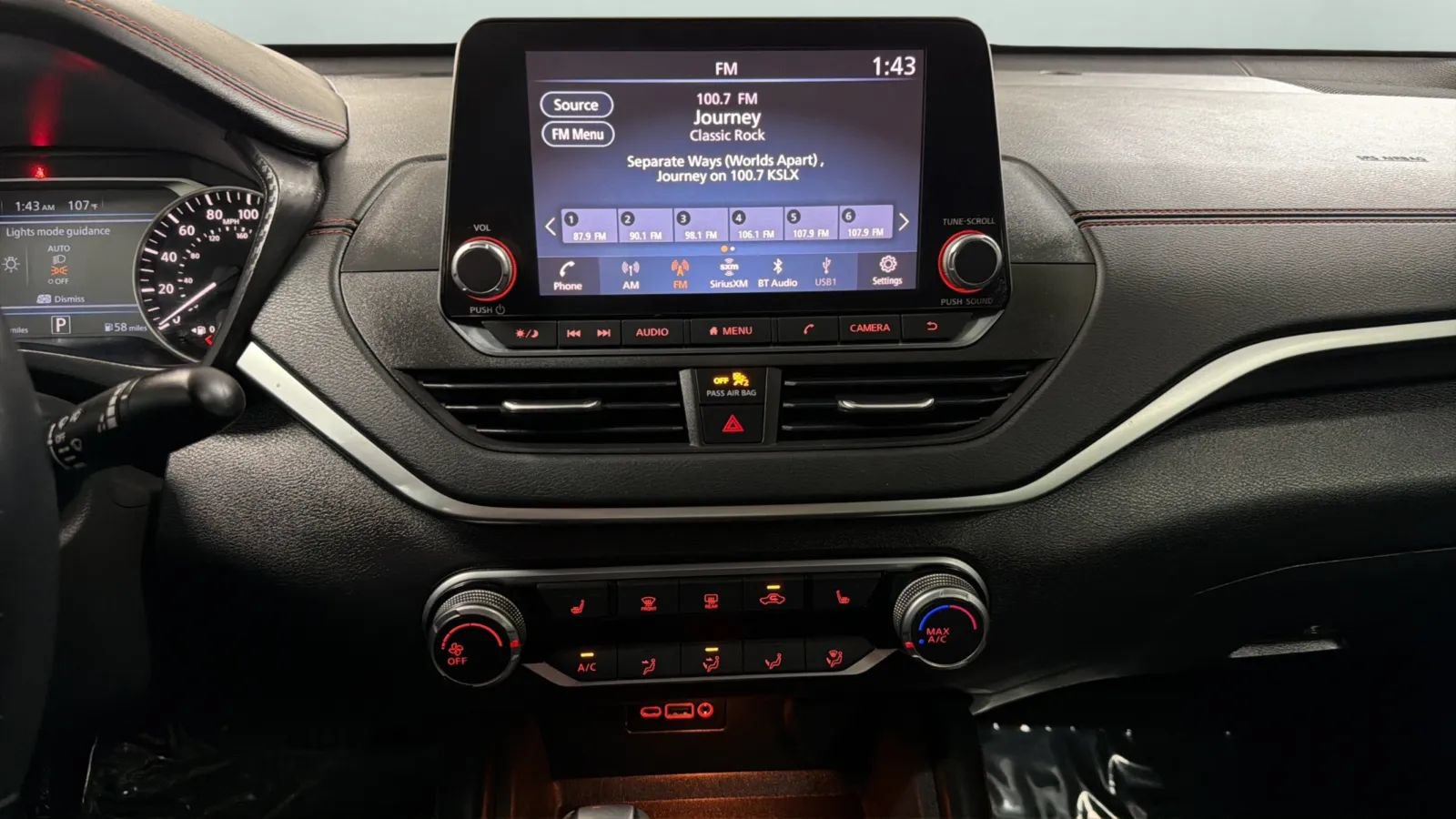Used 2021 Nissan Altima 2.0 SR FWD image 13