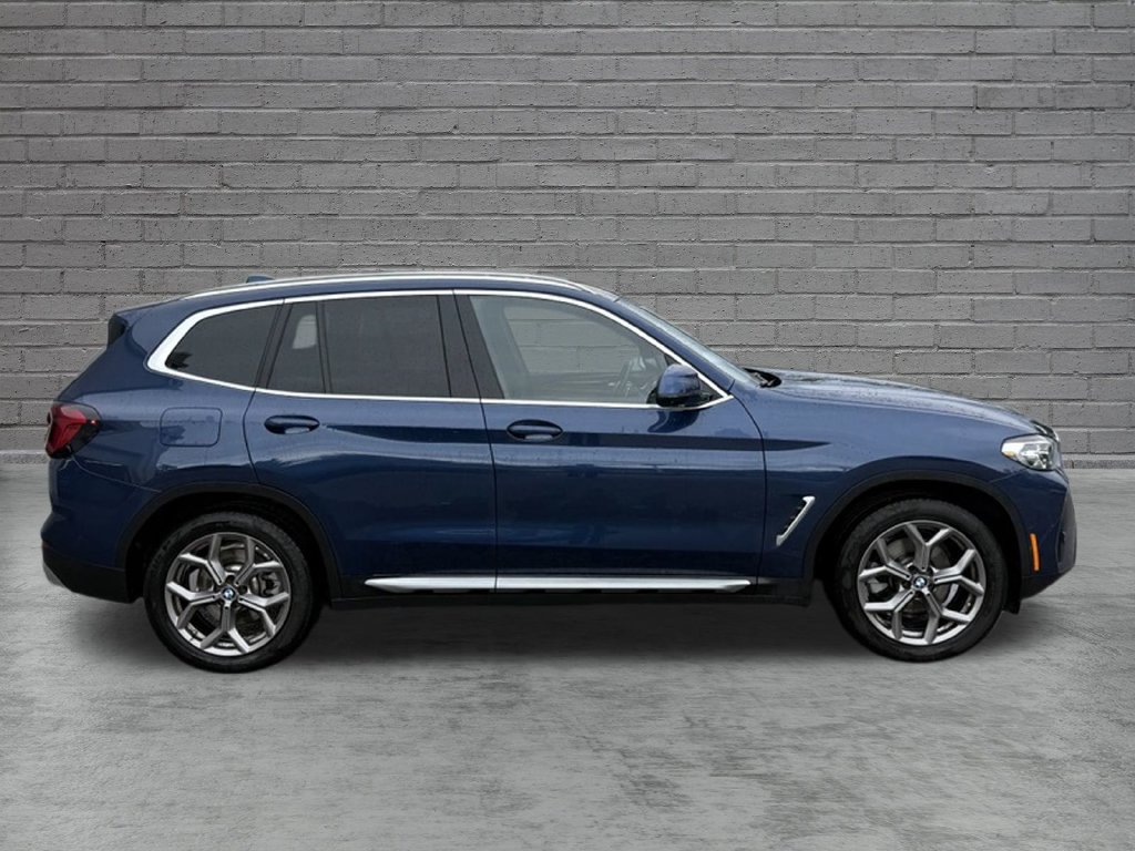 Used 2023 BMW X3 xDrive30i w/ Convenience Package w/ZPA AWD/4WD image 9
