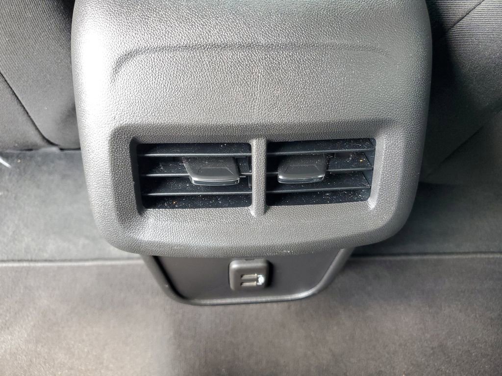 Used 2022 Chevrolet Equinox LT image 11