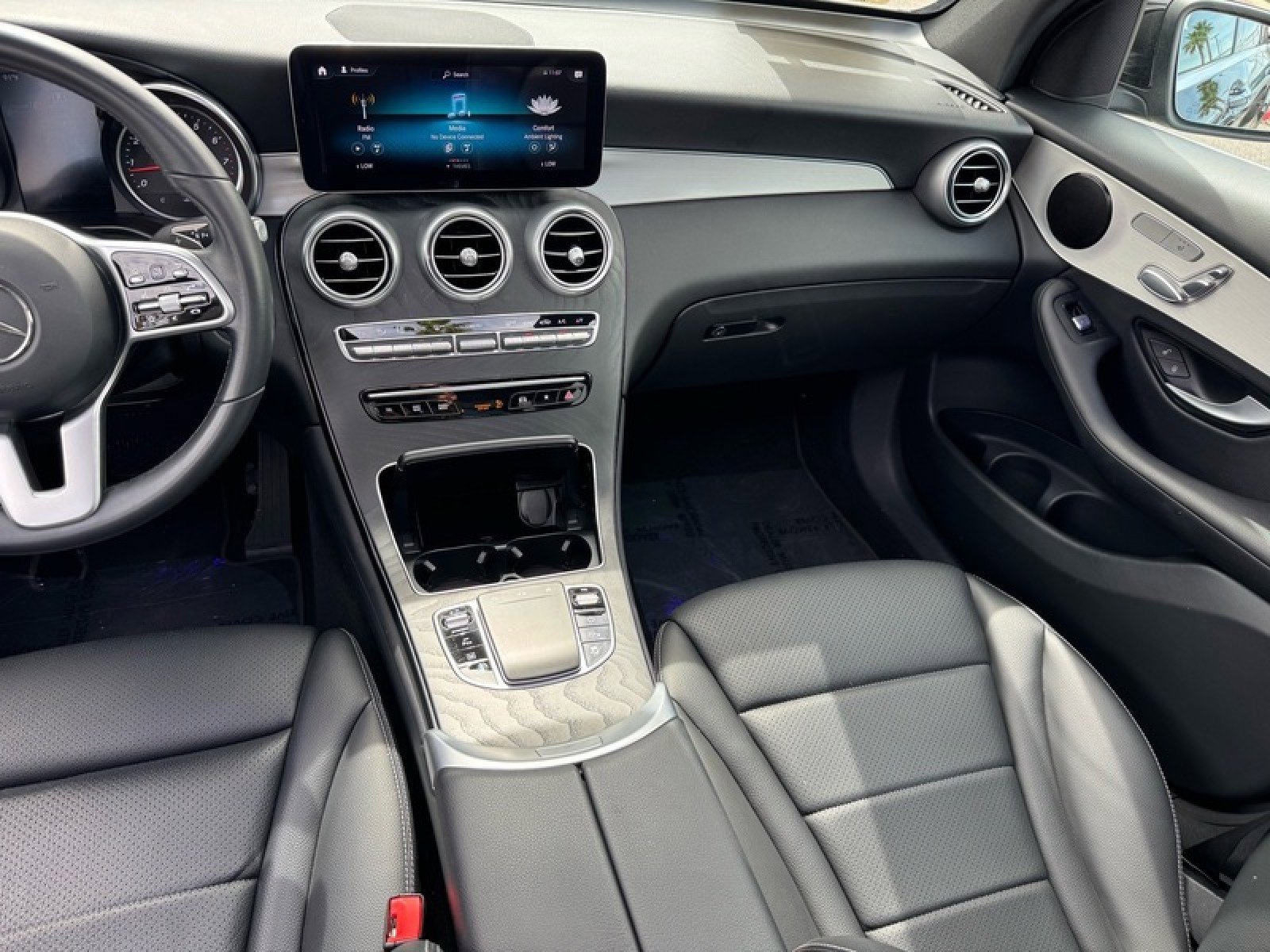 Certified 2022 Mercedes-Benz GLC 300 image 18