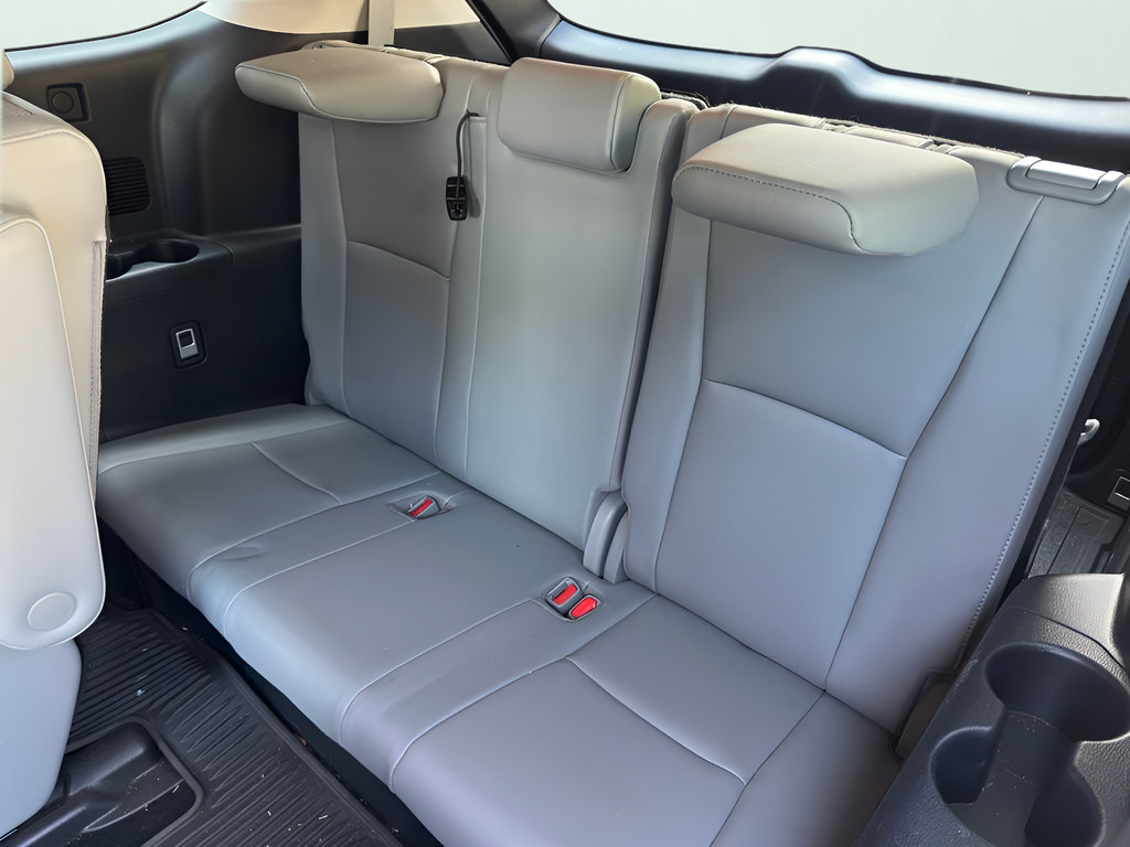 Used 2020 Toyota Highlander Limited AWD/4WD image 46