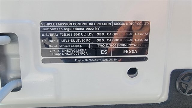 Used 2022 Nissan Versa SV w/ Trunk Package FWD image 13