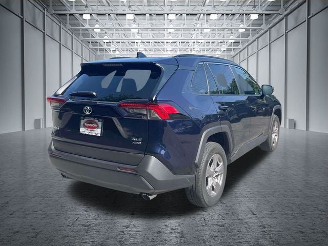 Used 2025 Toyota RAV4 XLE AWD/4WD image 8