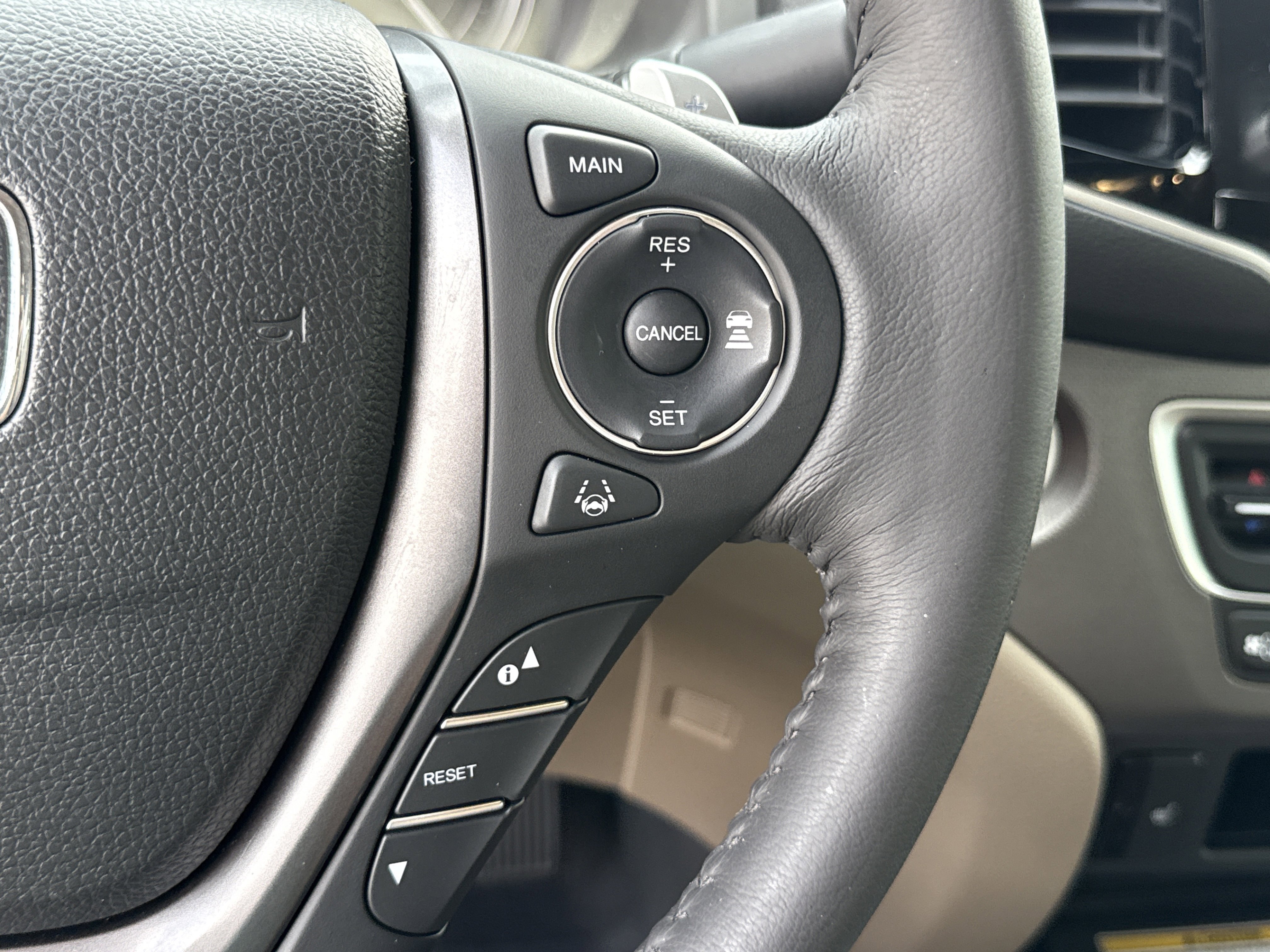 Certified 2023 Honda Ridgeline RTL-E image 36