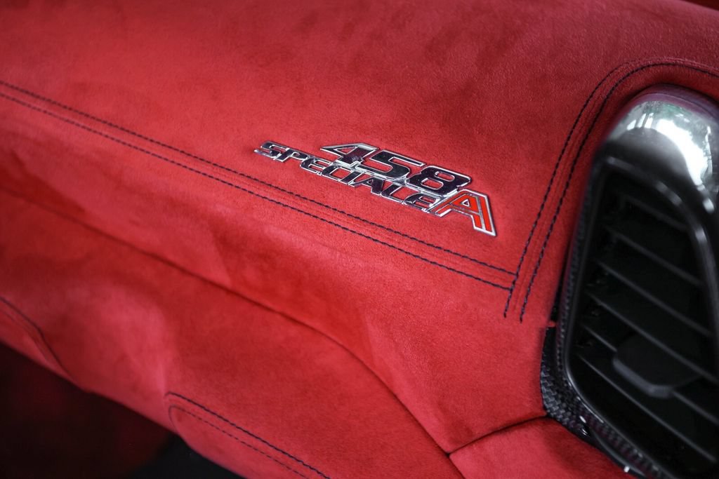 Used 2015 Ferrari 458 Speciale A RWD image 53
